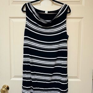 White House Black Market Black and White Striped Tunic